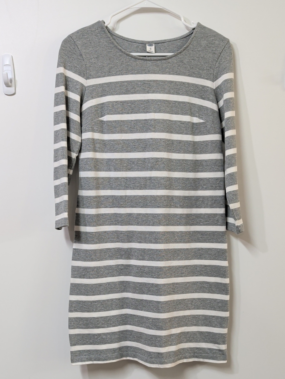 Old Navy Grey & White Striped Shift Dress Size XS